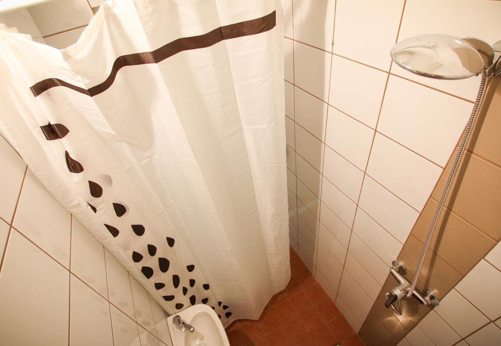 Cooltour Hostel Budapest Exterior foto
